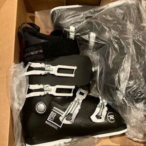 New in Box womens ski boots